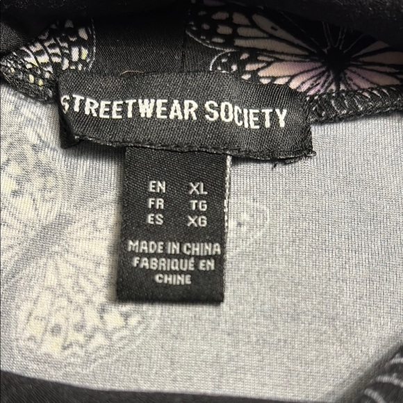 Streetwear Society Black Butterfly Print Dress, Girls XL - Picture 5 of 6
